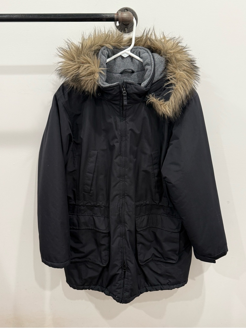 Lands' End Black Hooded Puffer Coat with Faux-Fur Trim size L